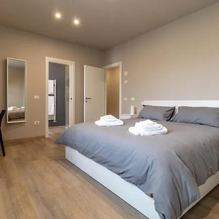 Idealhome Apartment